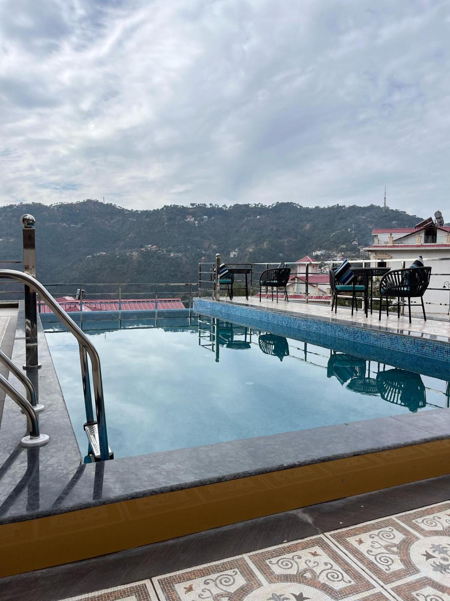 Villasita Resort Kasauli Bagian luar foto